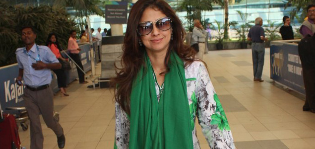 Urmila Matondkar Snapped At Domestic Airport