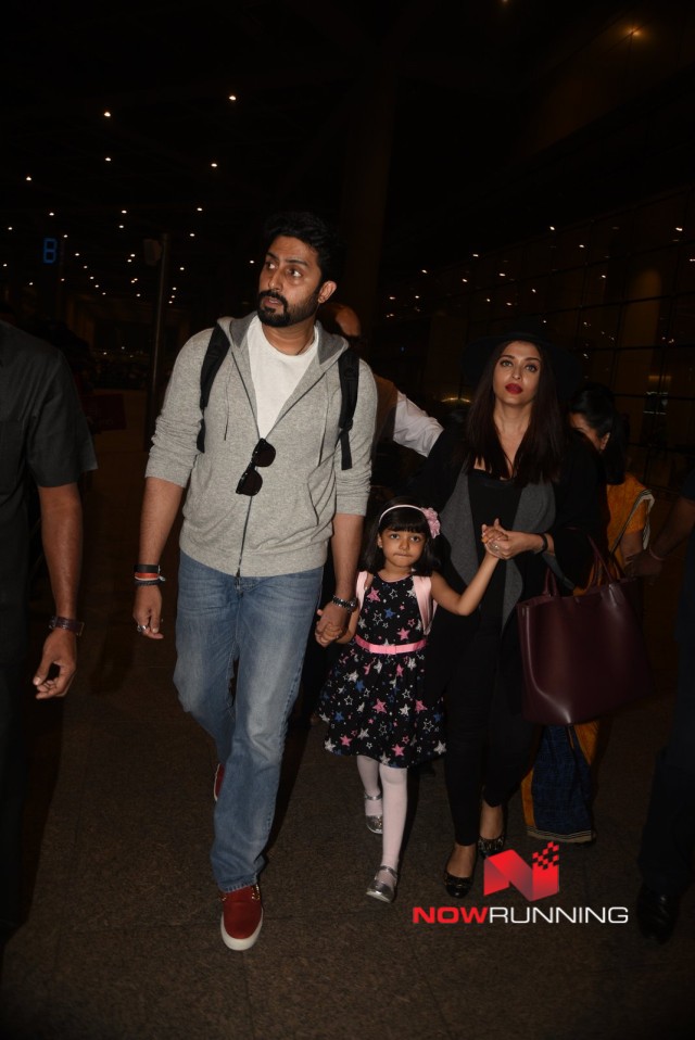 Abhishek Bachchan, Aishwarya Rai Bachchan and Aaradhya Bachchan snapped at  the airport