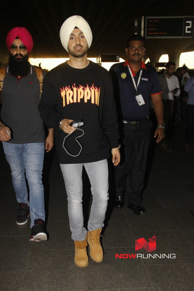 Diljit Dosanjh wearing Amiri Bone Runner. #diljitdosanjh #amiri