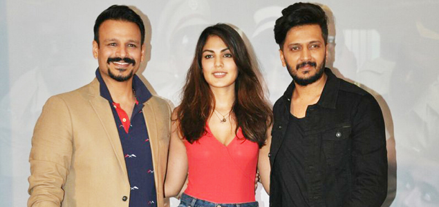 Vivek Oberoi, Ritiesh Deshmukh and Rhea Chakraborty snapped promoting the film 'Bank Chor'