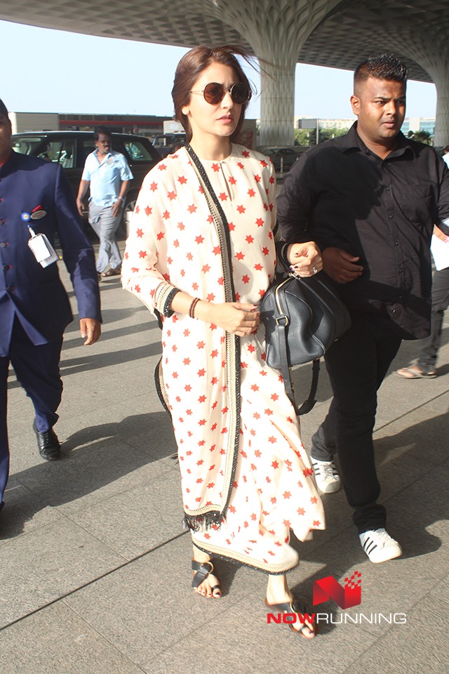 Anushka Sharma snapped at the airport