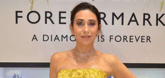 Karisma Kapoor graces an event for Om Jewellers